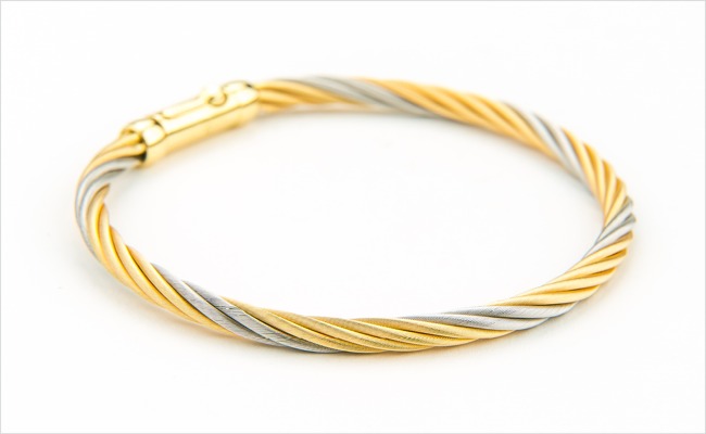 Two-tone gold cable bracelet