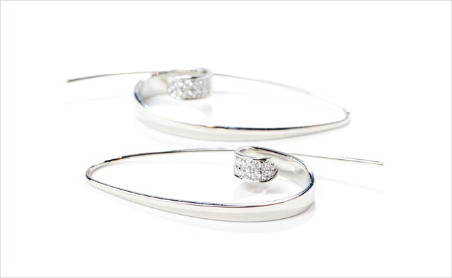 19k white gold Swirl Hoops with pavé diamond accents