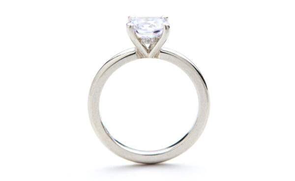 Solitaire with Hidden Halo